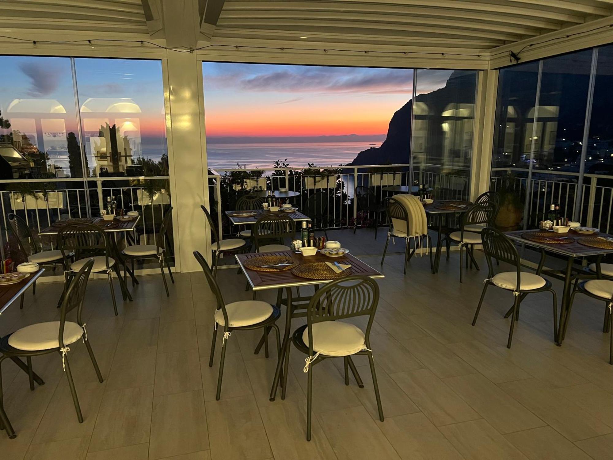 La Reginella Capri Hotel ภายนอก รูปภาพ