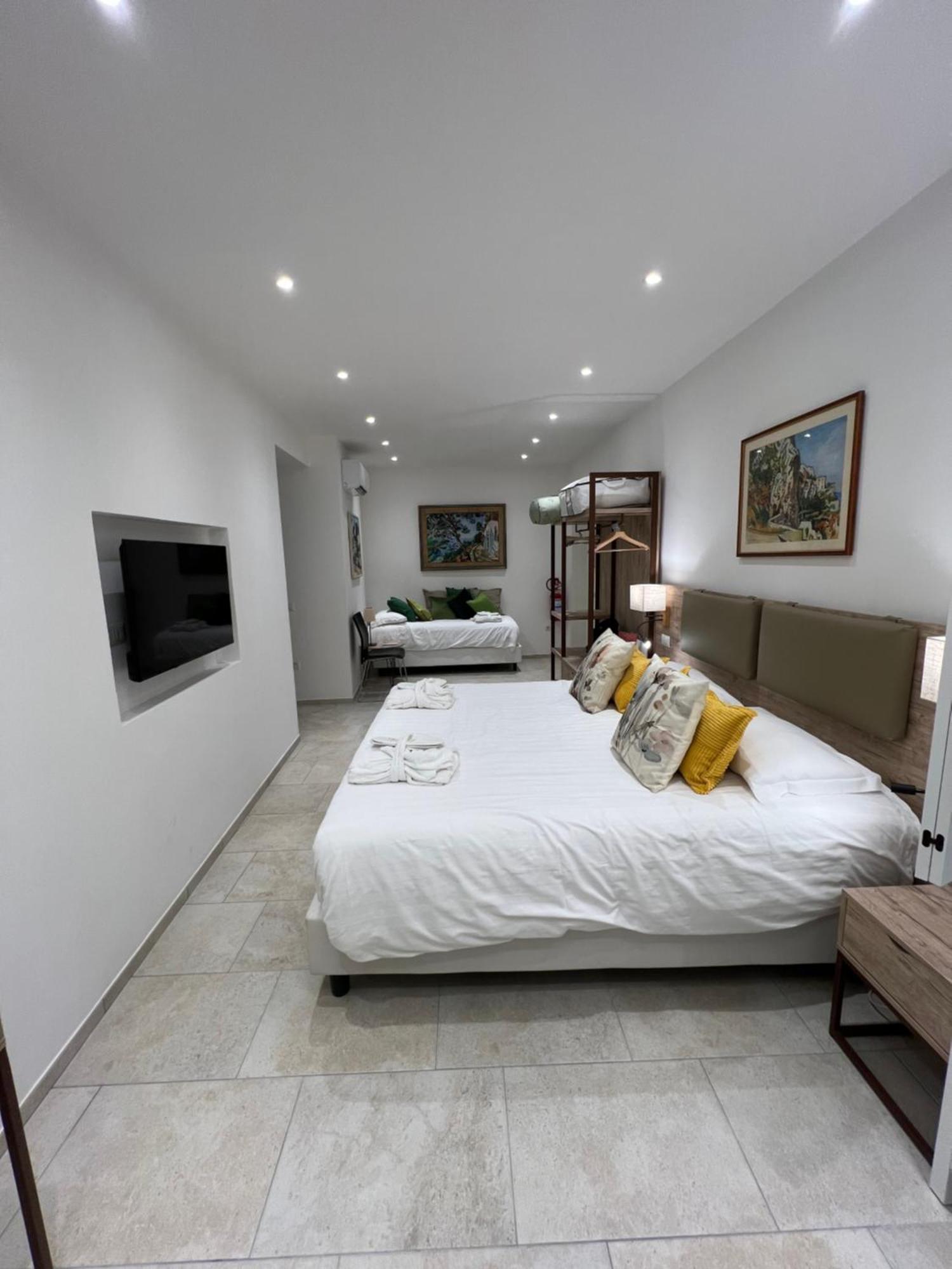 La Reginella Capri Hotel ภายนอก รูปภาพ