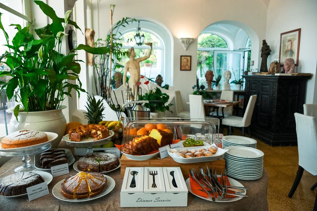 La Reginella Capri Hotel ภายนอก รูปภาพ